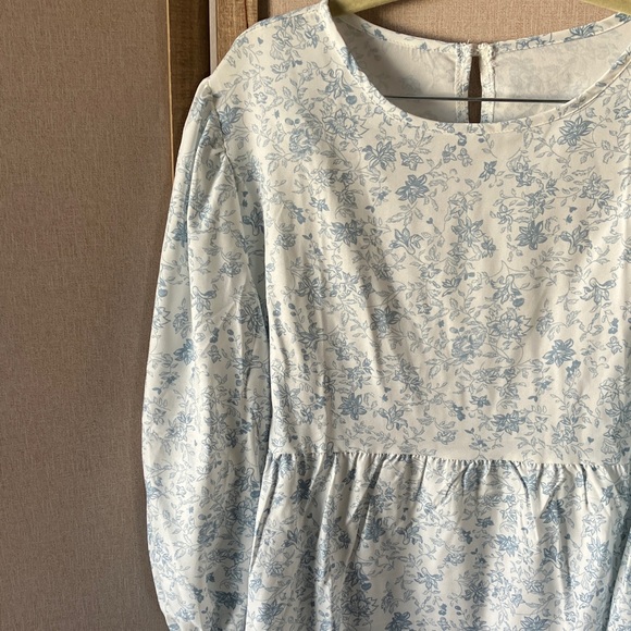 FINAL MARKDOWN Delicate floral top XXL - Picture 6 of 16